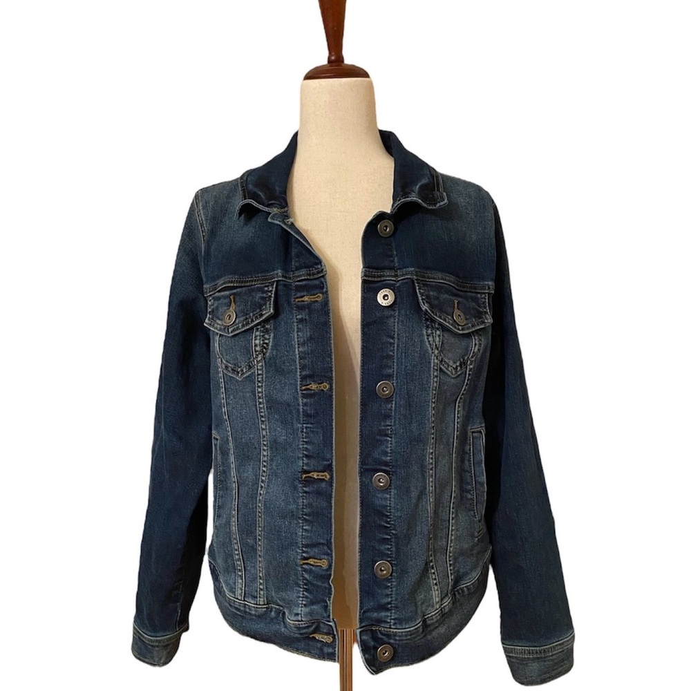 Torrid, 1 | 1X | 14-16, Denim Trucker Jacket - Medium Wash
